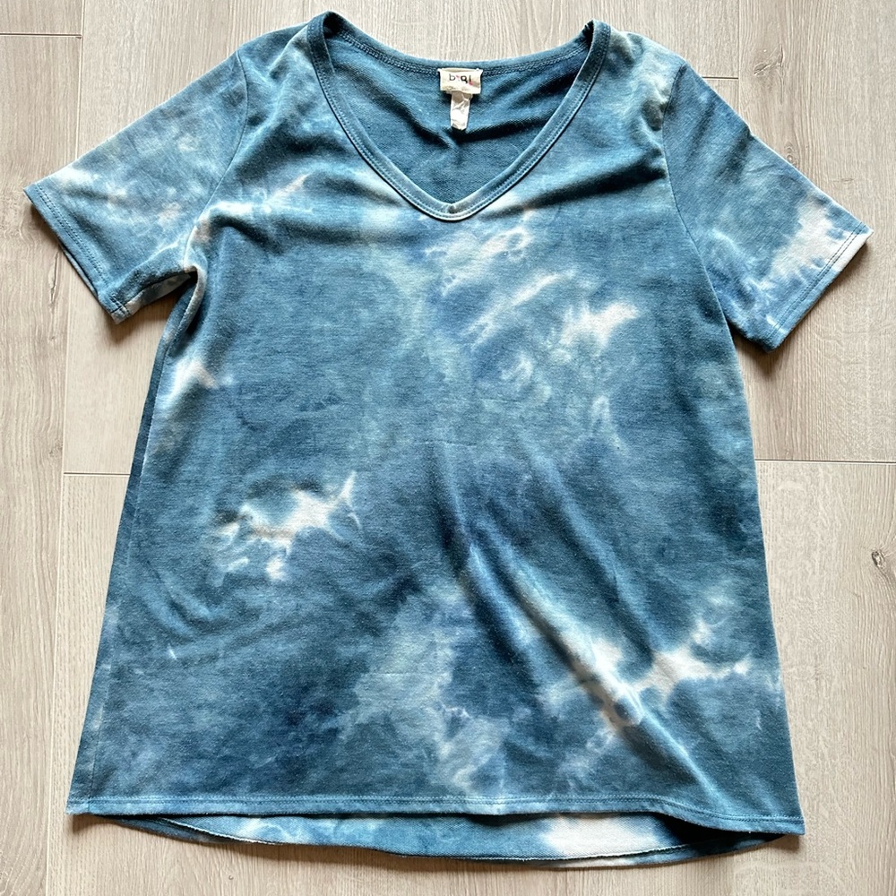 BiBi Blue Tye Dye Shirt Size Medium